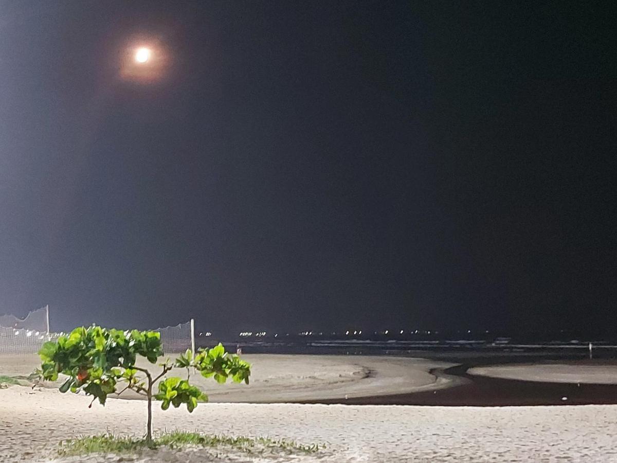 Pe Na Areia No Centro De *